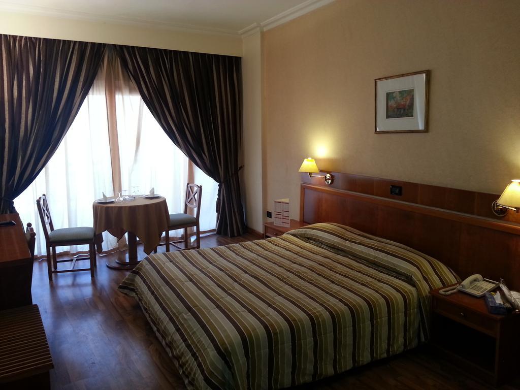 Charles Hotel Beyrouth Extérieur photo